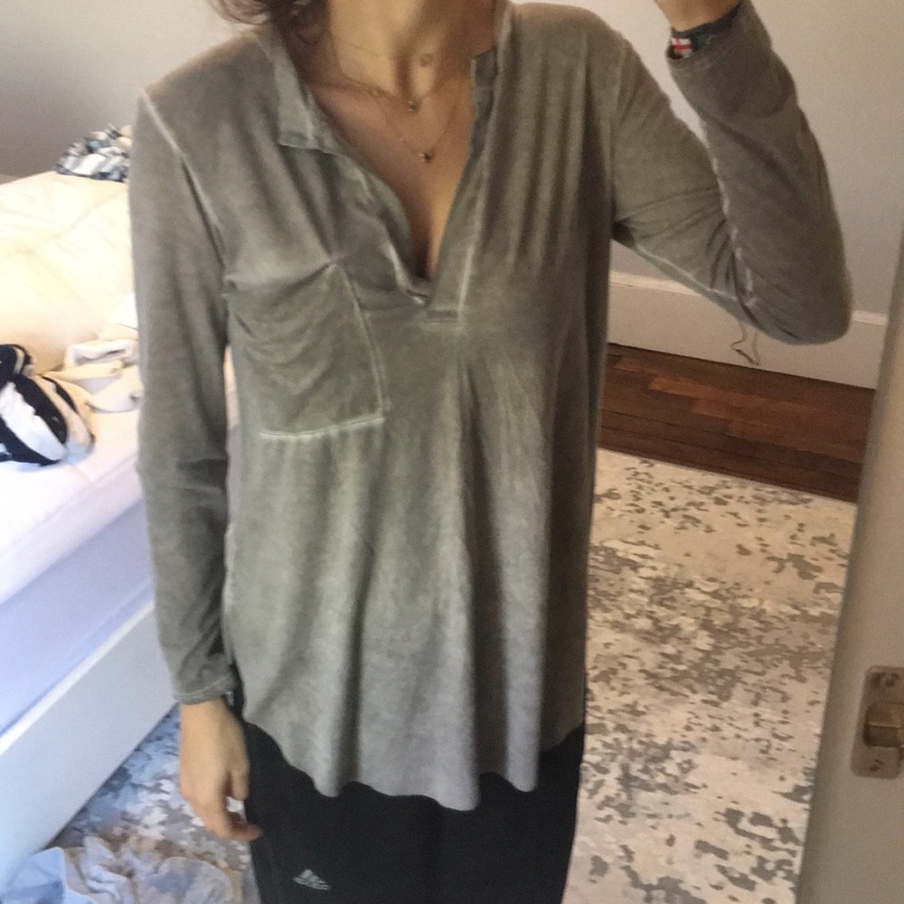 V neck long sleeve